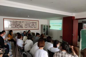 [社群裂变]4小时裂变22个微信群，社群裂变+直播卖货43万，我们是怎么做到的？（完整复盘）